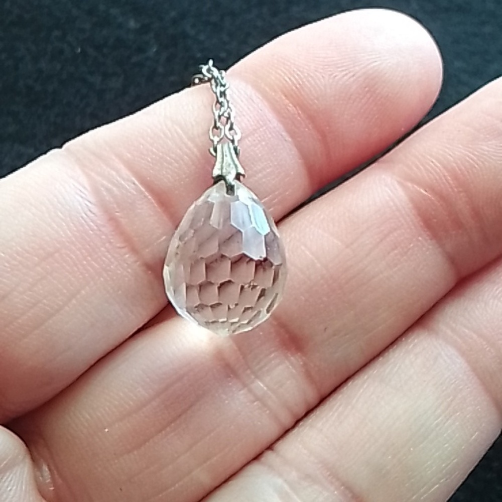 Vintage Silver & Glass Crystal Necklace with a small Crystal tear drop Pendant - Picture 2 of 5